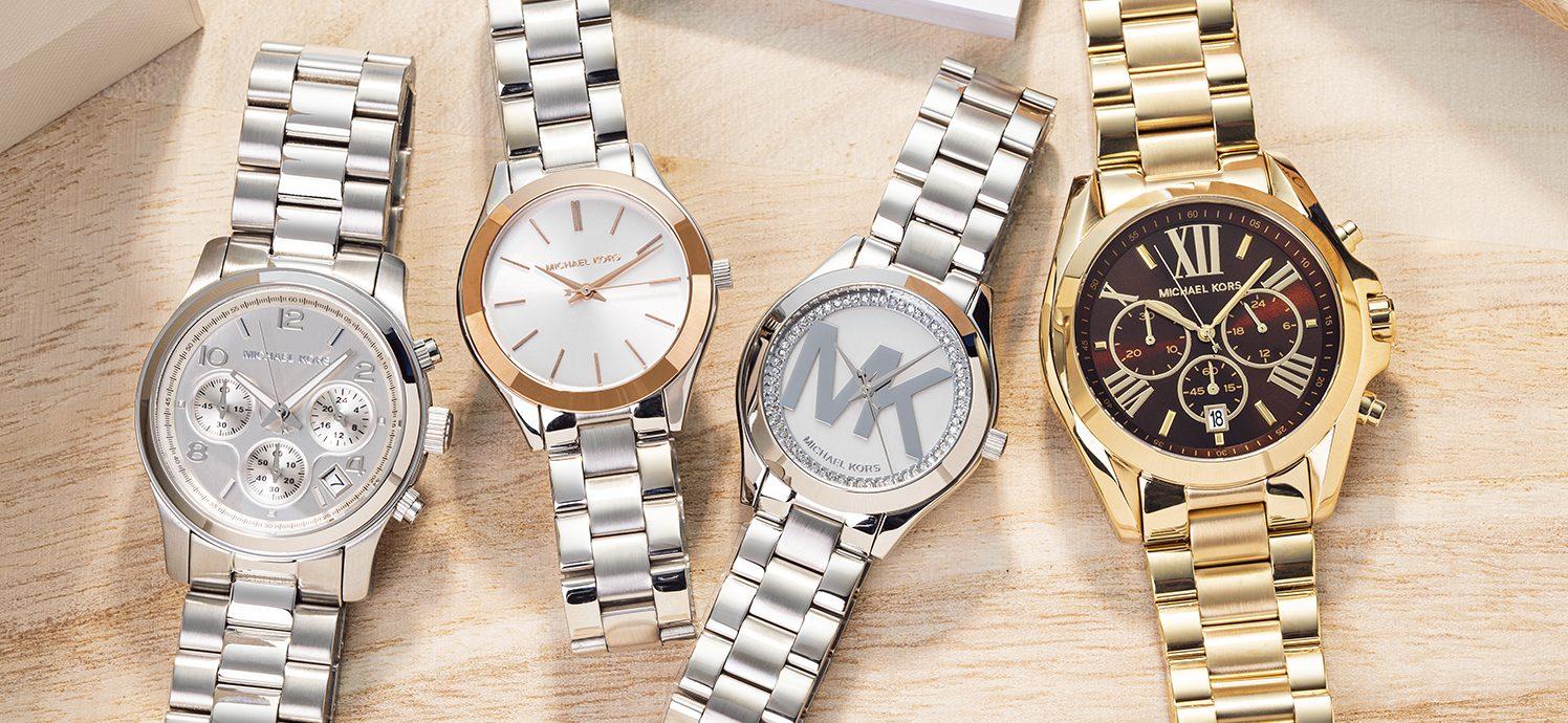 Pairing watches with different outfits